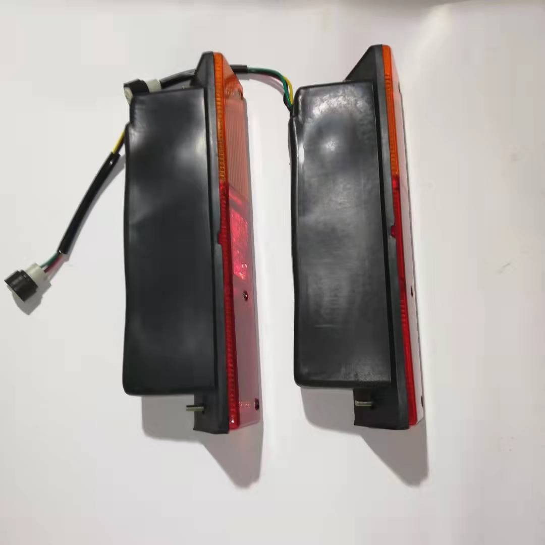 后组合灯LX904拖拉机配件 拖拉机组合后灯 东方红农机配件图5