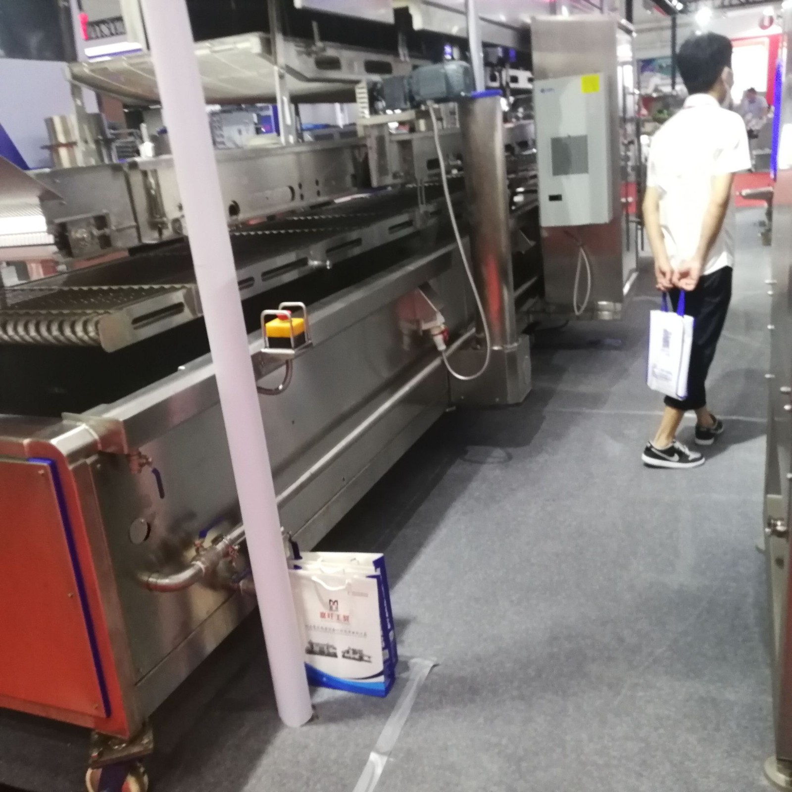 自动油炸机中型低温真空健康果蔬香菇柿子肉类真空油炸机厂家直销图4