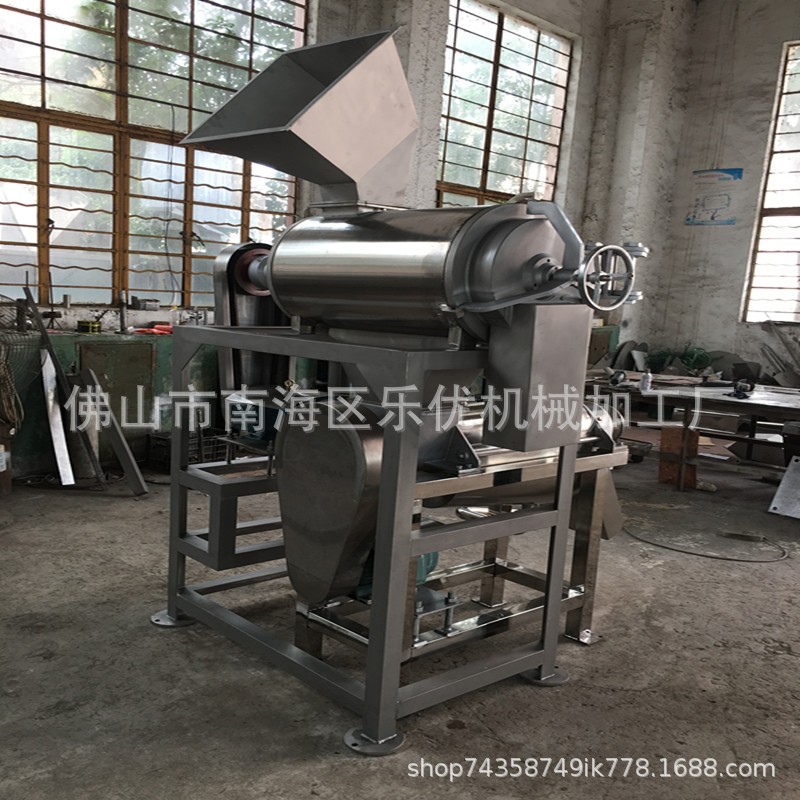 土耳其樱桃杨梅去核榨汁设备 一体专用杨梅榨汁机黄桃去核机图4