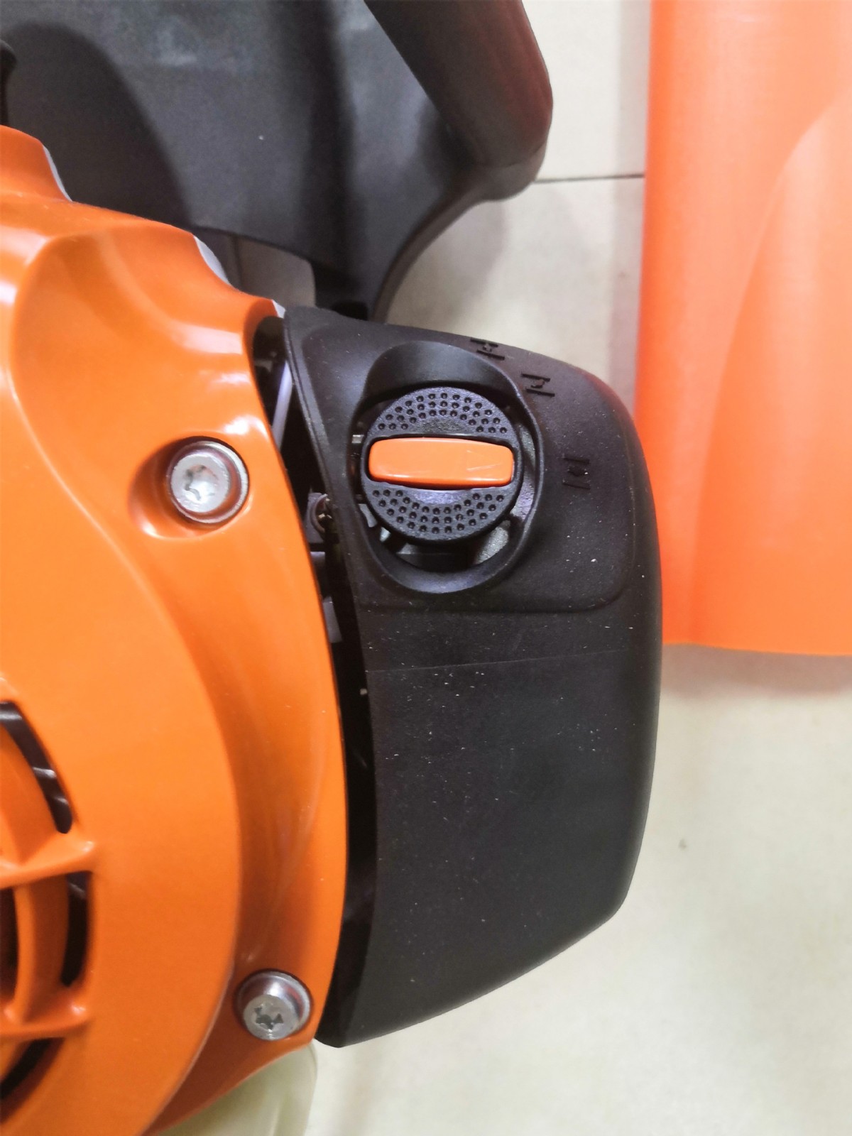 德国斯蒂尔HS82T双刃绿篱修剪机原装进口专业款园林代理军采批发图3