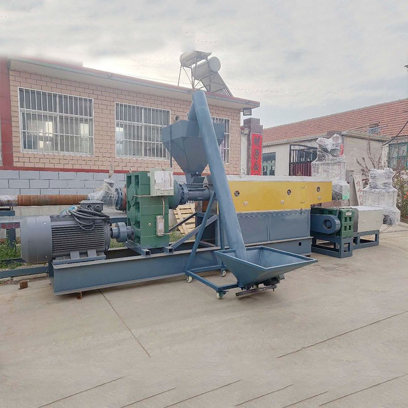 莱州国峰厂家直供废旧塑料再生粉碎造粒机 废旧塑料挤出造粒机图2