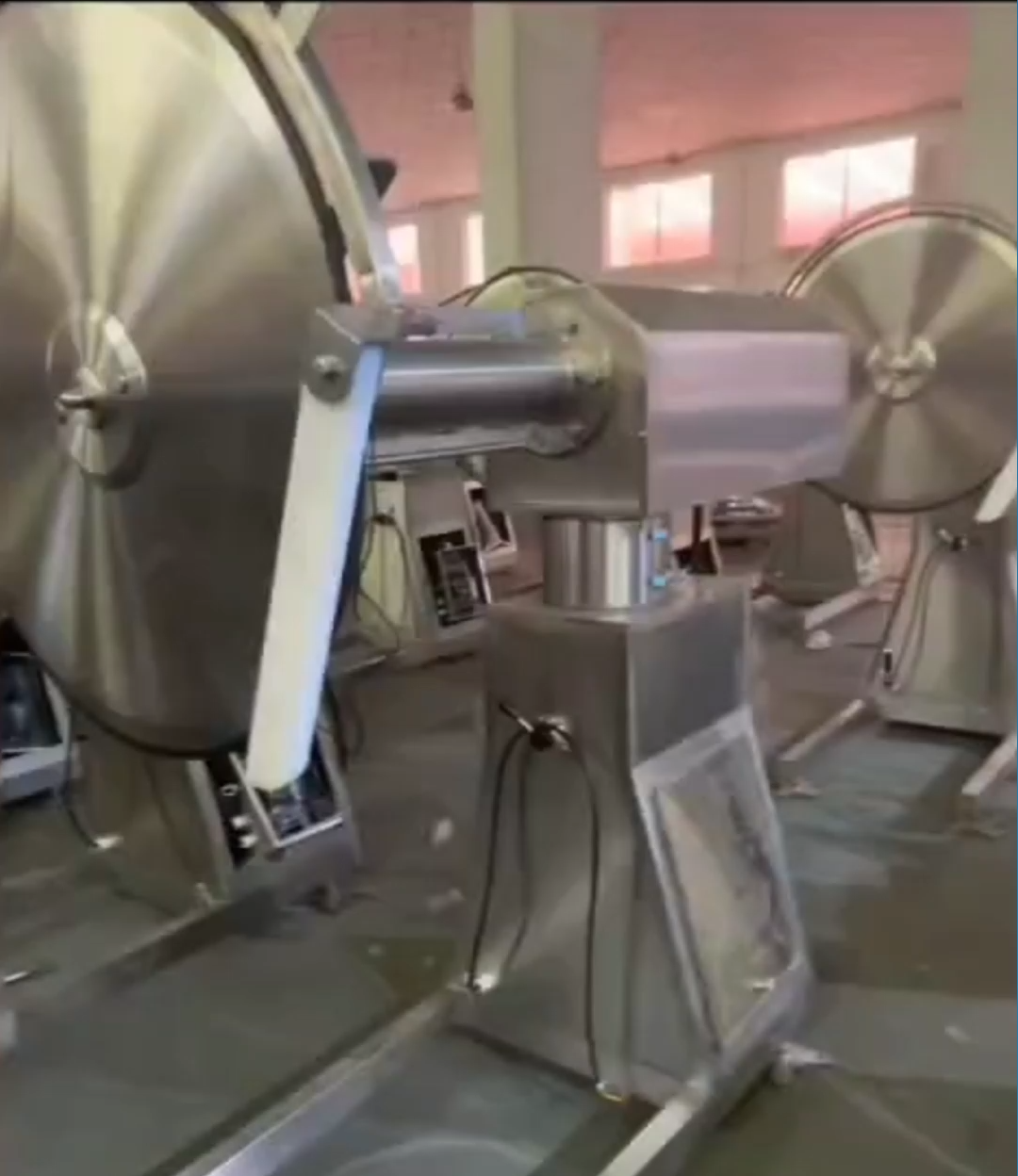 生猪分体分割圆盘锯 180°旋转功能 德国进口锯片 损耗更低图3