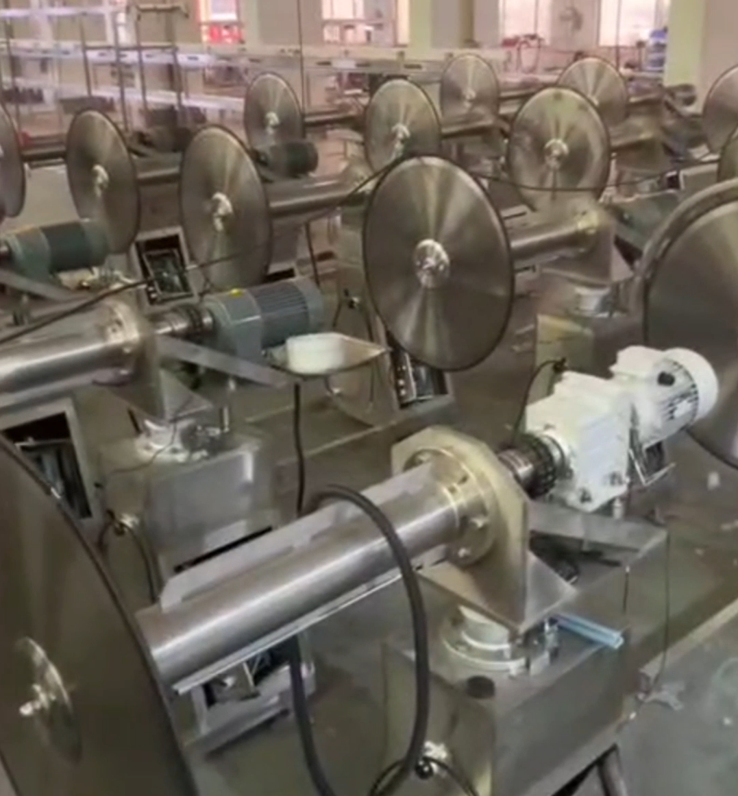 生猪分体分割圆盘锯 180°旋转功能 德国进口锯片 损耗更低图4