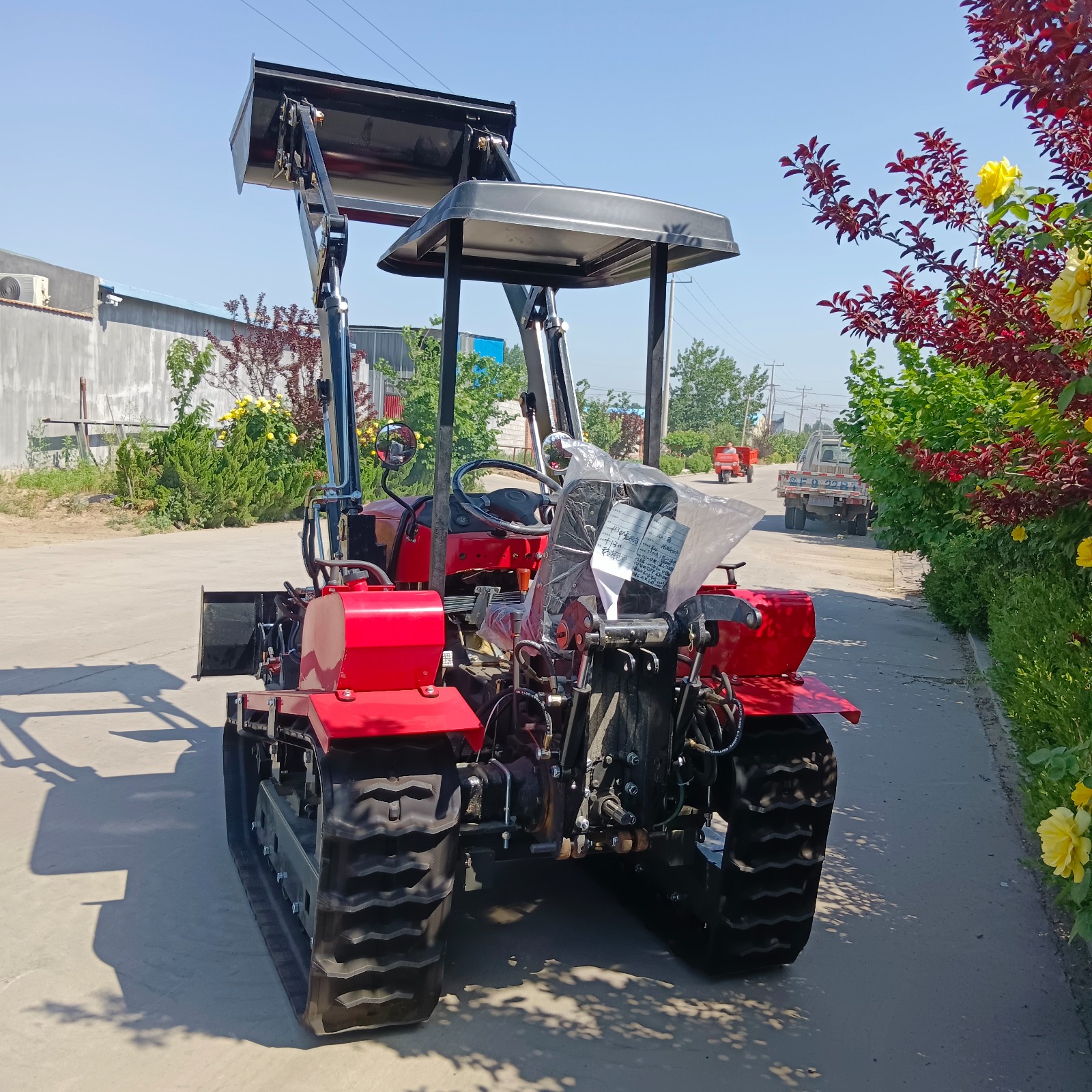 50马力履带拖拉机 大型座驾式旋耕机 可以安装挖斗图4