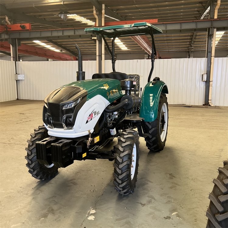 小型中拖拖拉机 多用途农用四驱开沟旋耕机 操作灵活图3