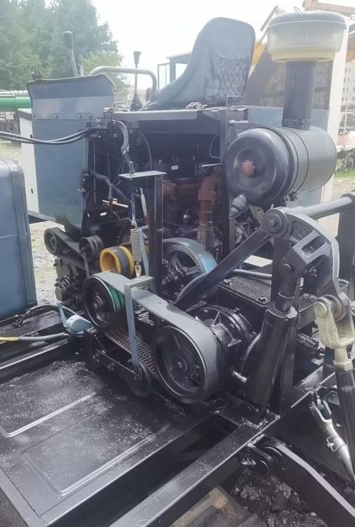 小祝 全喂入收割机 真实农户一手 履带式操作便捷图3