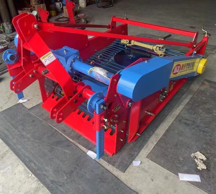 四轮带的加固款红薯收获机 4U-90系列起土豆洋芋的机器图2