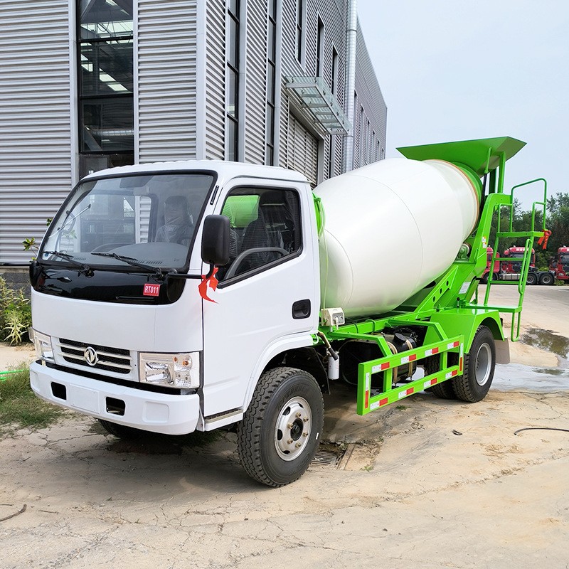 东风四驱水泥运输车 出口用混泥土搅拌机 4方国三混凝土搅拌罐车图2