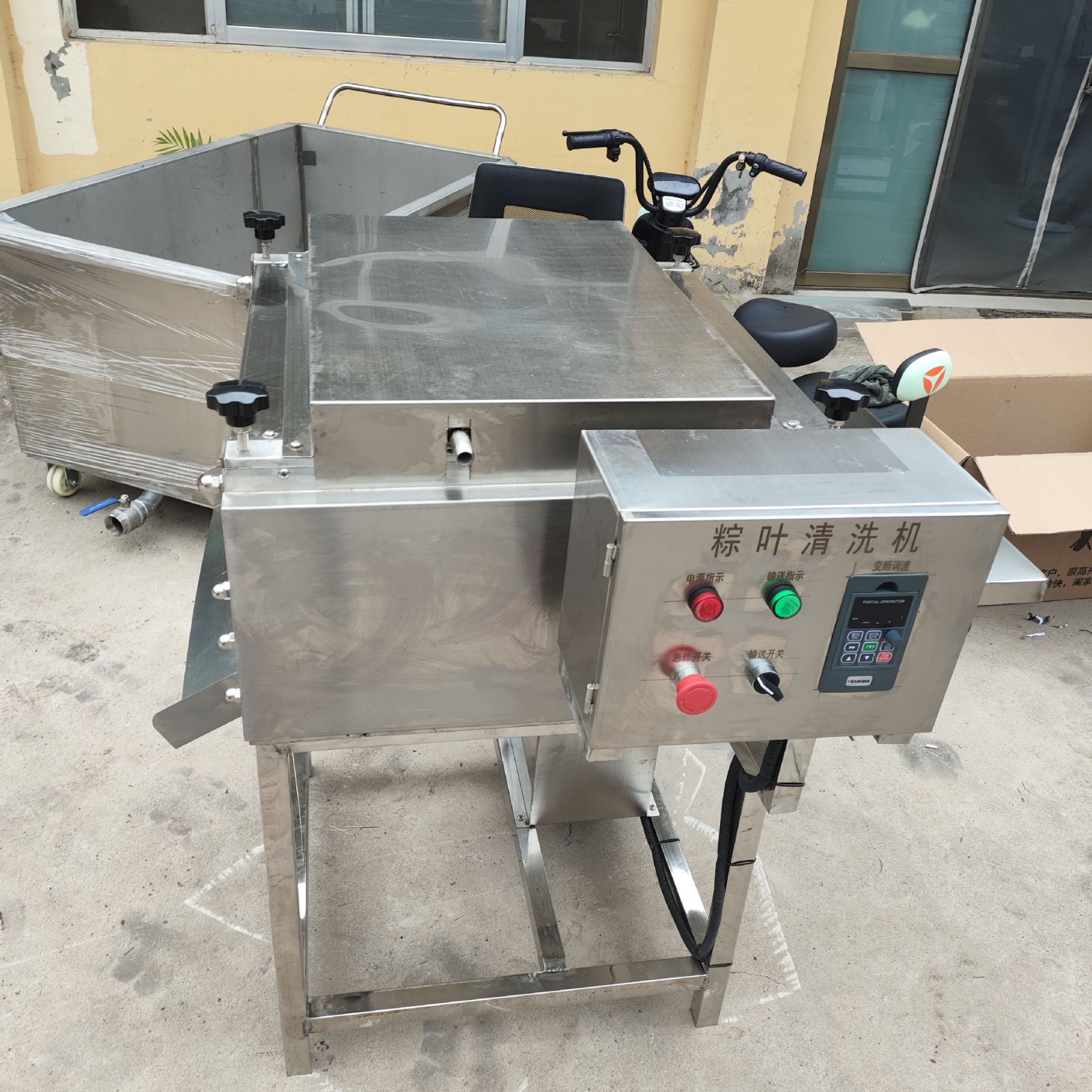 粽叶双辊清洗机 毛辊清洗 全自动芦苇叶刷洗机 毛竹柊叶去泥沙图4
