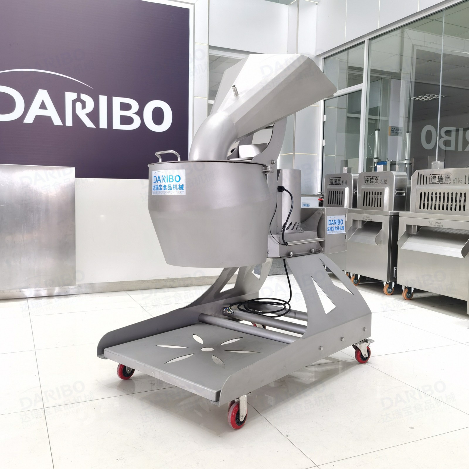 l大型刨丝机刨胡萝卜丝 3T刨土豆丝机商用 龙卷风芋头擦丝机大型图4