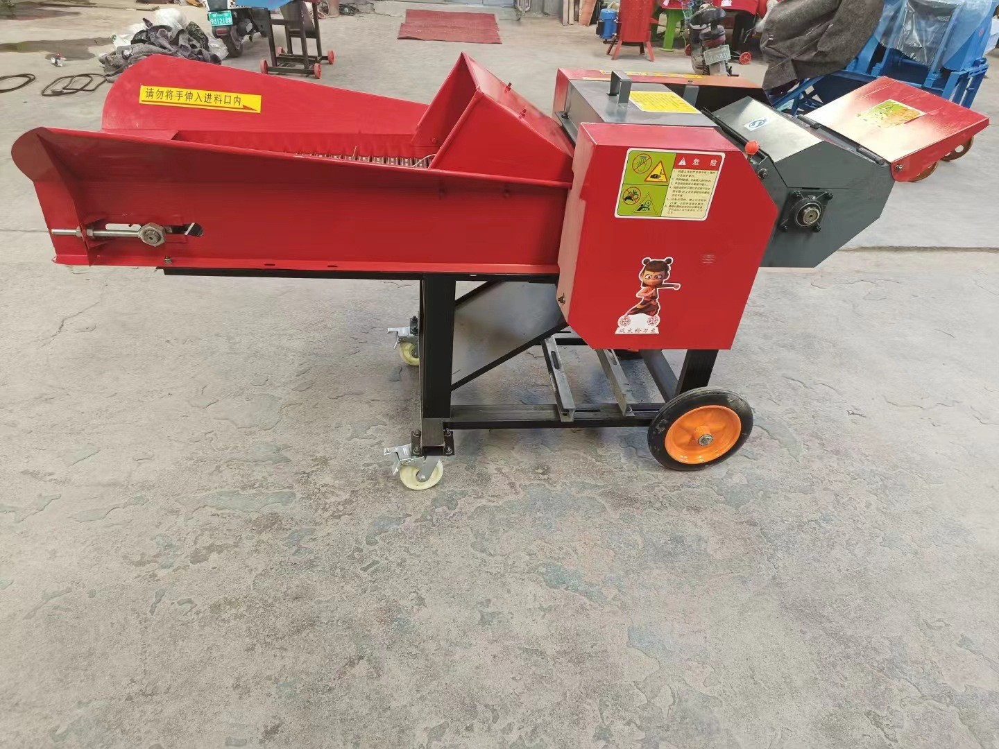 新型卧式铡草揉丝机家用养殖牛羊碎草机稻谷秸秆粉碎机切草 打草图3
