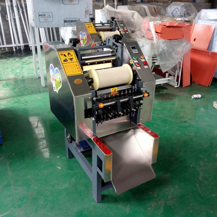 铭帆全自动仿手工蝴蝶面卡通面一体机花型尺寸可定制果蔬面片机图2