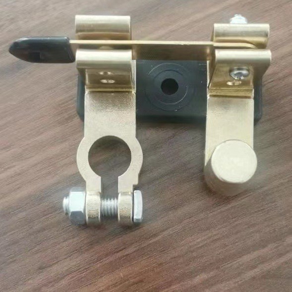 负极货车小车电源闸刀开关汽车电瓶断电开关改装开关黄铜电源断电图4