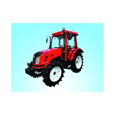 东风704轮式拖拉机