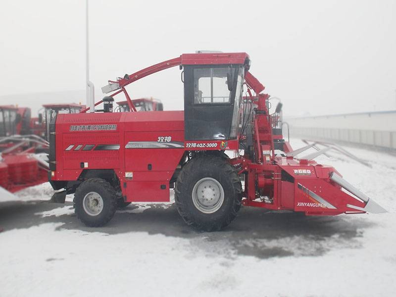 牧神4QZ-3000A自走式青（黄）贮饲料收获机