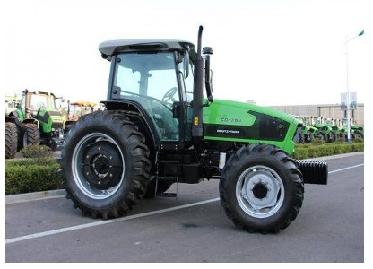 道依茨-法尔CD1204轮式拖拉机图5