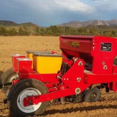 中农机2BMY-2免耕精密播种机