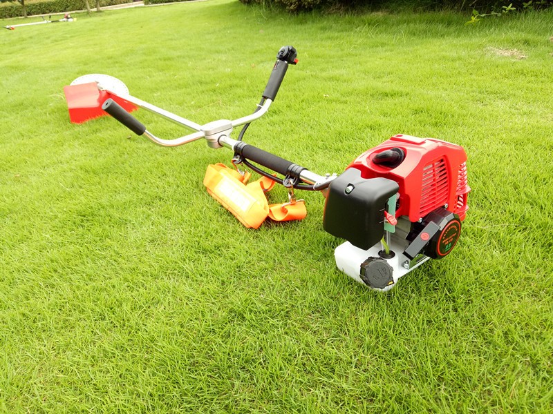 华本牌小型多功能二冲程侧挂式割草机 割灌机 打草机水稻麦收割机图2