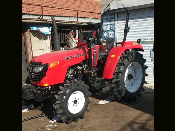 鲁中504B轮式拖拉机图3