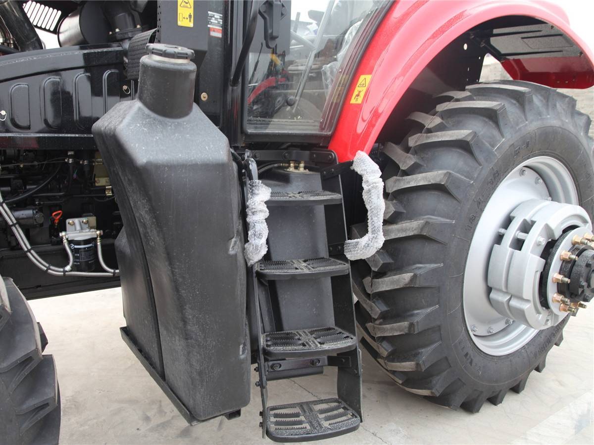 东方红LX2204轮式拖拉机图4