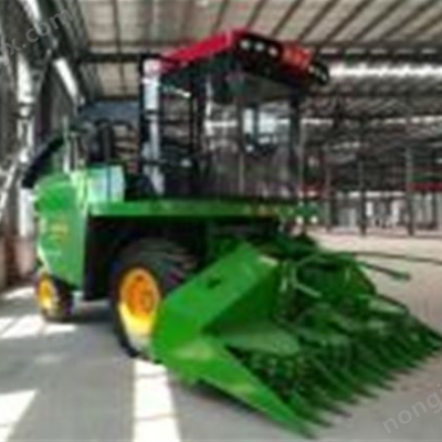 会晟4QZP-3000自走式青贮饲料收获机