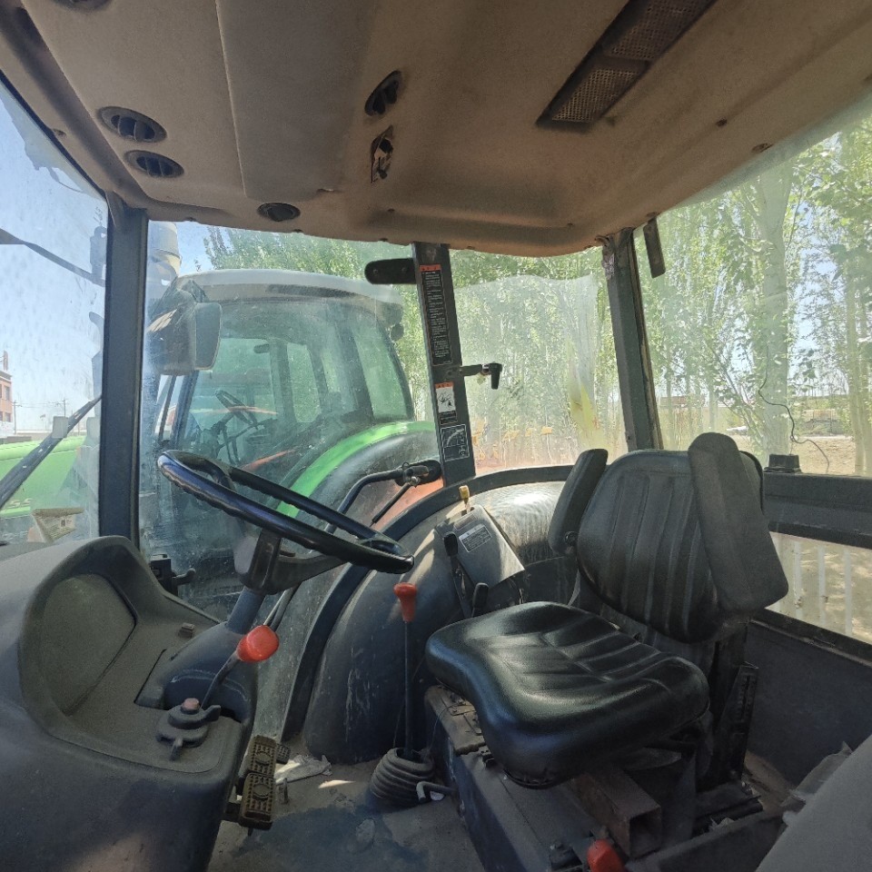 2015年二手久保田954马力拖拉机图3