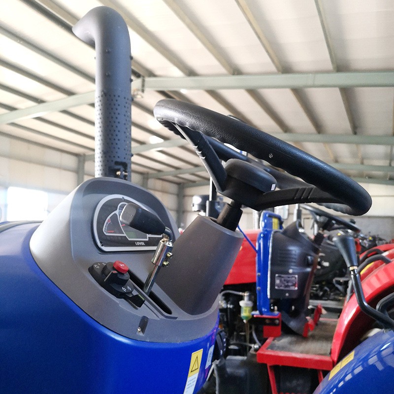 604耕地旋耕机 804大桥四轮拖拉机 农用萨丁四驱耕地补贴拖拉机图3