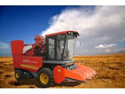 英虎4YZB-4B4行自走式玉米收获机图4