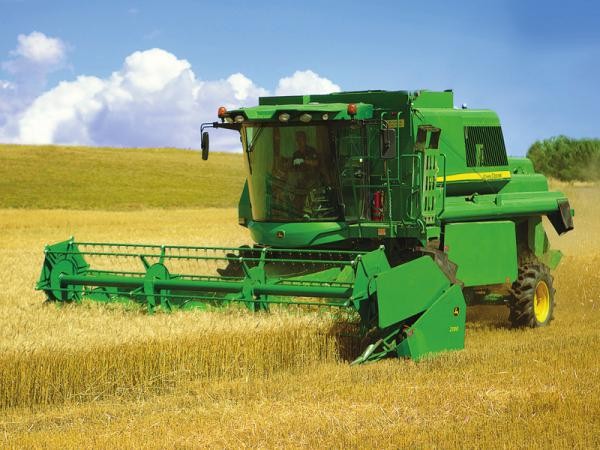 约翰迪尔C440 谷物联合收割机图2
