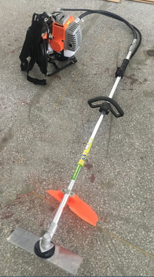 背负式二四冲程锄草机松土机割稻机割草机扶禾器小型微耕机翻土机图3