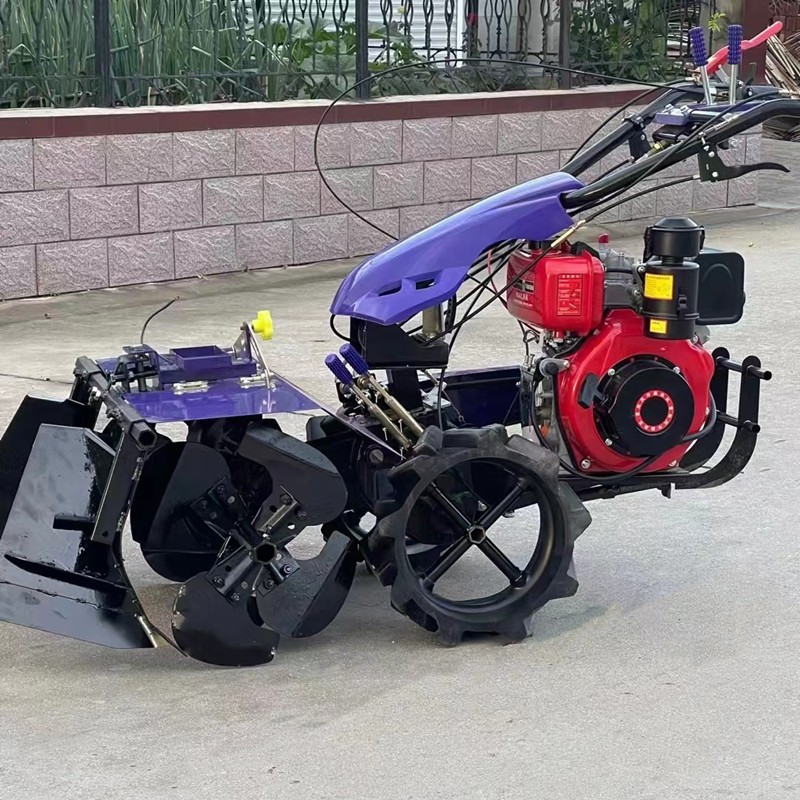 旋耕打埂起垄机宽度可调草莓起垄一体机柴油四驱旋耕培土起埂机图4