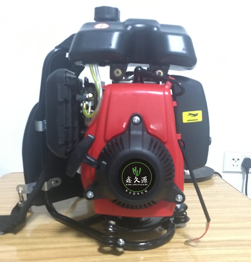 批发144割草机四冲程纯汽油割草机小型大功率农用除草机割稻机器图2