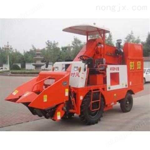 时风4YZP-2摘穗剥皮型自走式玉米收获机图4