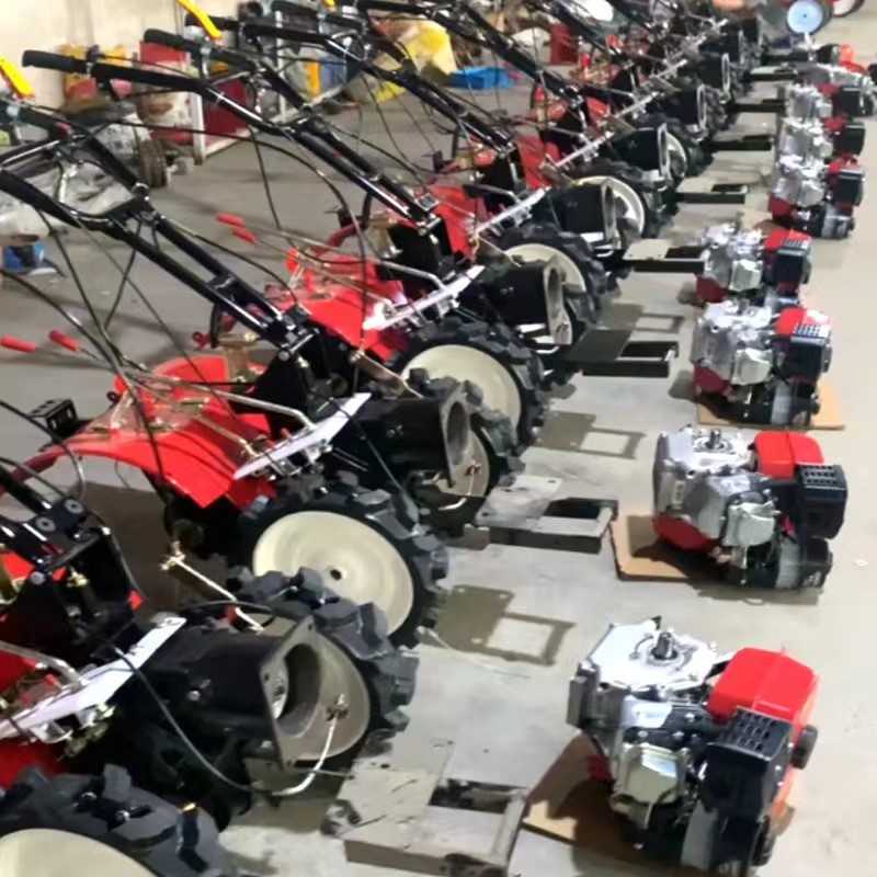 批发多功能汽油微耕机 小型两驱旋耕机 农用开沟起垄犁地除草神器图4