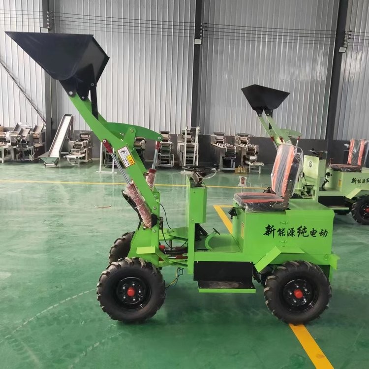 柴油小铲车 400kg 卸载高度2.2米前卸式四轮驱动养殖场图3