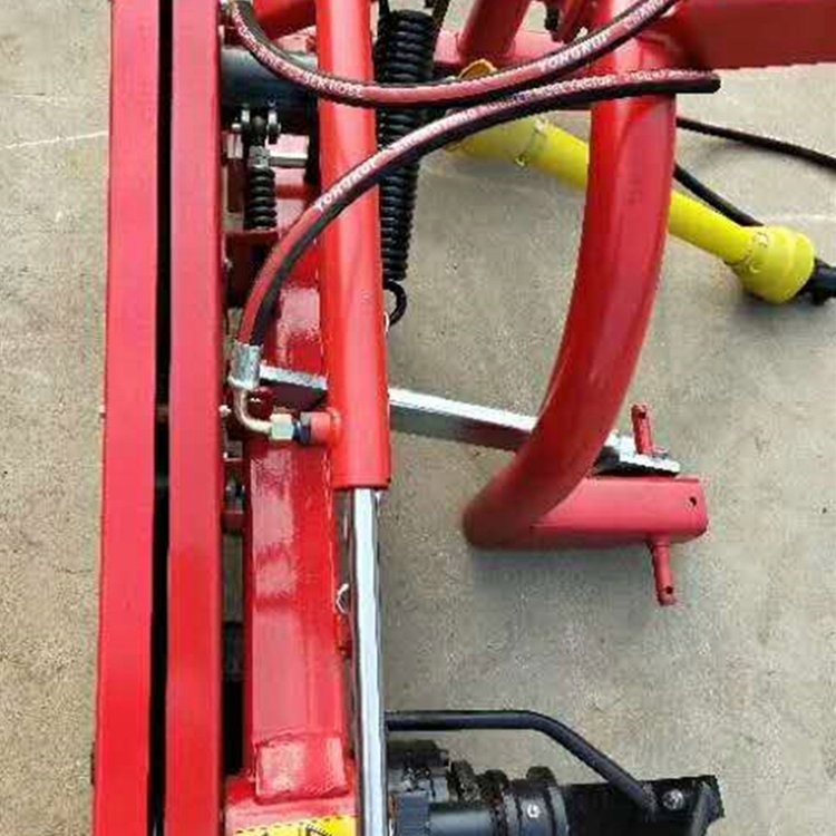 新款加固方形往复式割草机 牧草收割机 拖拉机带刀条割 鸿琪机械图3