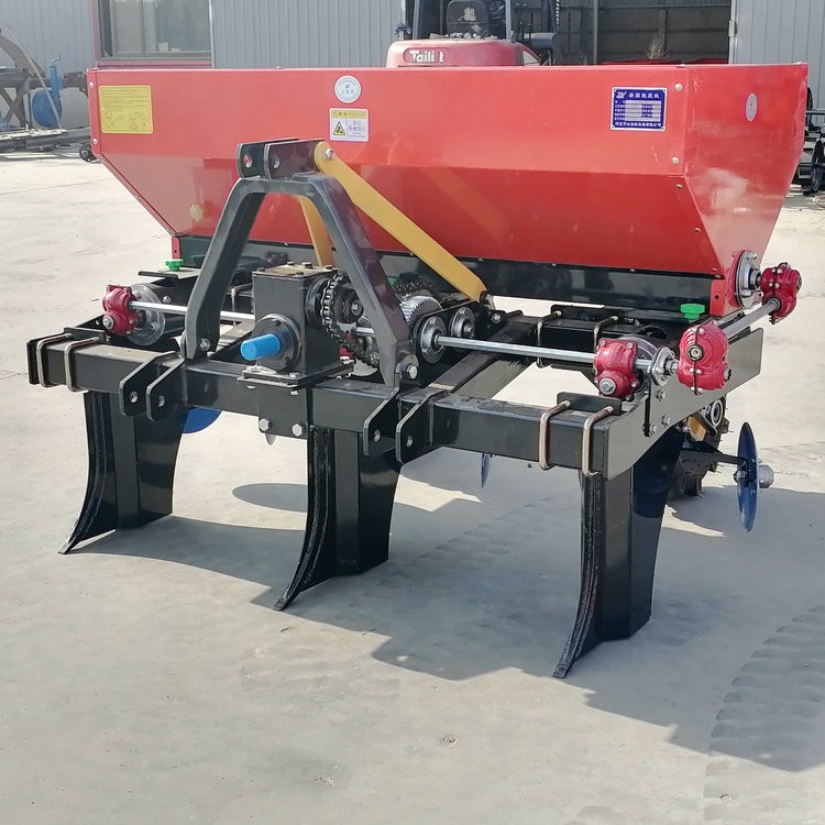 拖拉机悬挂40马力以上小型三开沟施肥机 农田果树追肥机图3