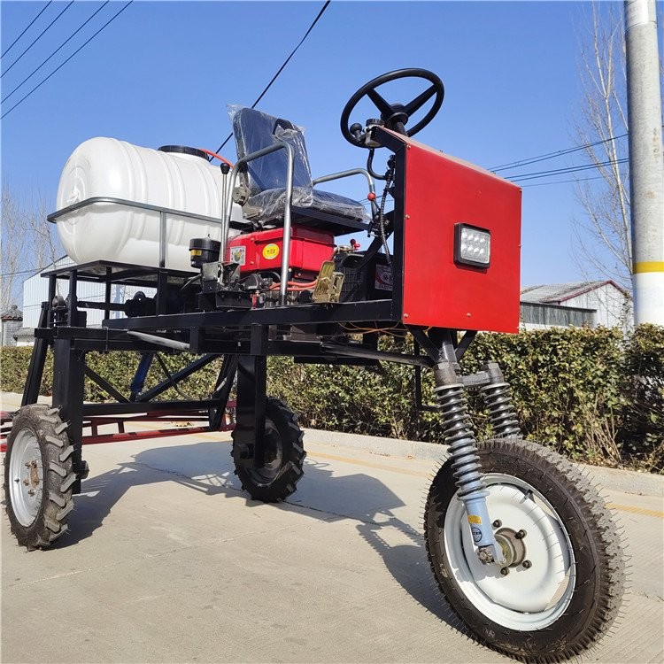 诚誉乘坐式四轮打药机 轮距可调喷药机 高架高杆喷雾机图3