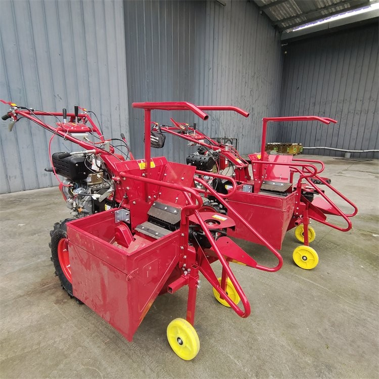 志勋 小型自走式收获机 山地单垄收苞米机 乘坐式电启动玉米收割机图4