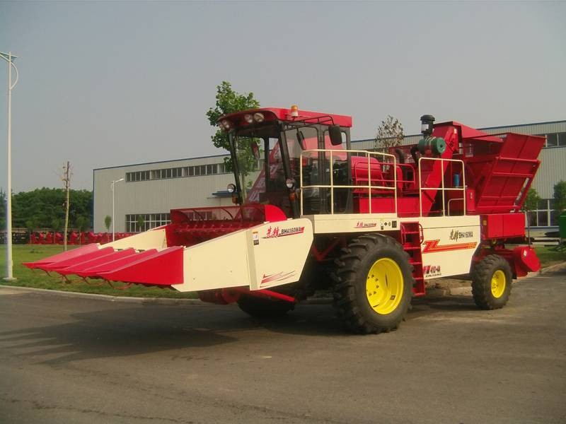 中联收获4YZ-4A自走式玉米联合收获机图2