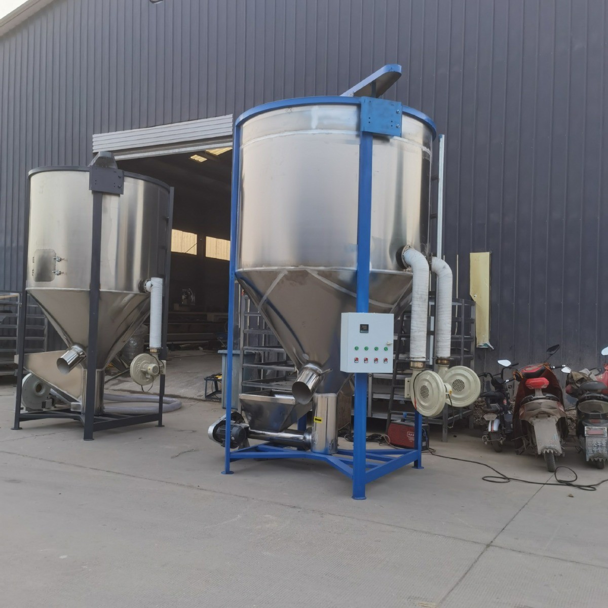 大型立式搅拌机塑料颗粒加热烘干机色母粉末搅拌拌料机现货包邮图3