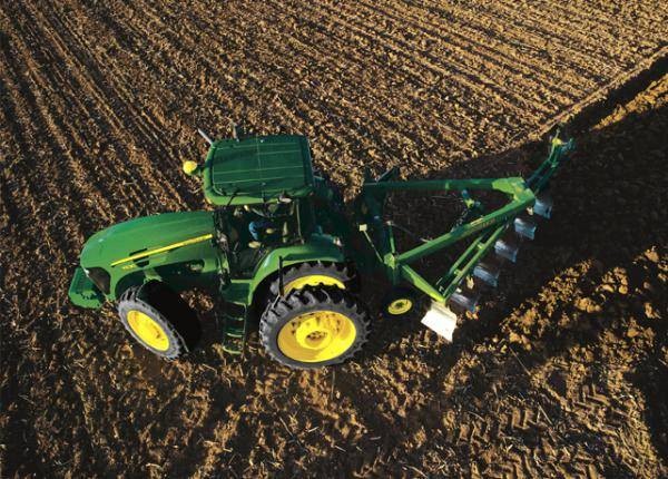 约翰迪尔2204拖拉机图5