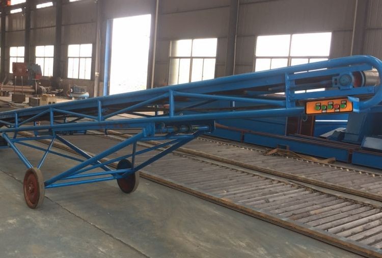 正鑫厂家定制皮带输送机 升降带式上料机 爬坡输送带 粮食装车图4