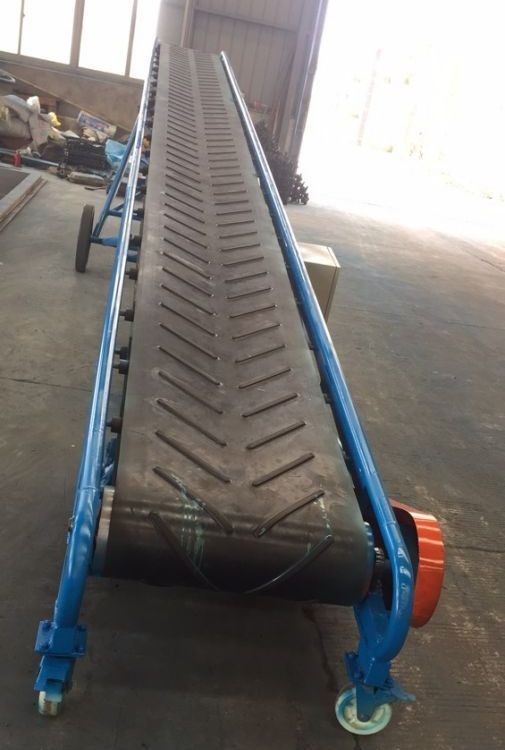 正鑫厂家定制皮带输送机 升降带式上料机 爬坡输送带 粮食装车图2