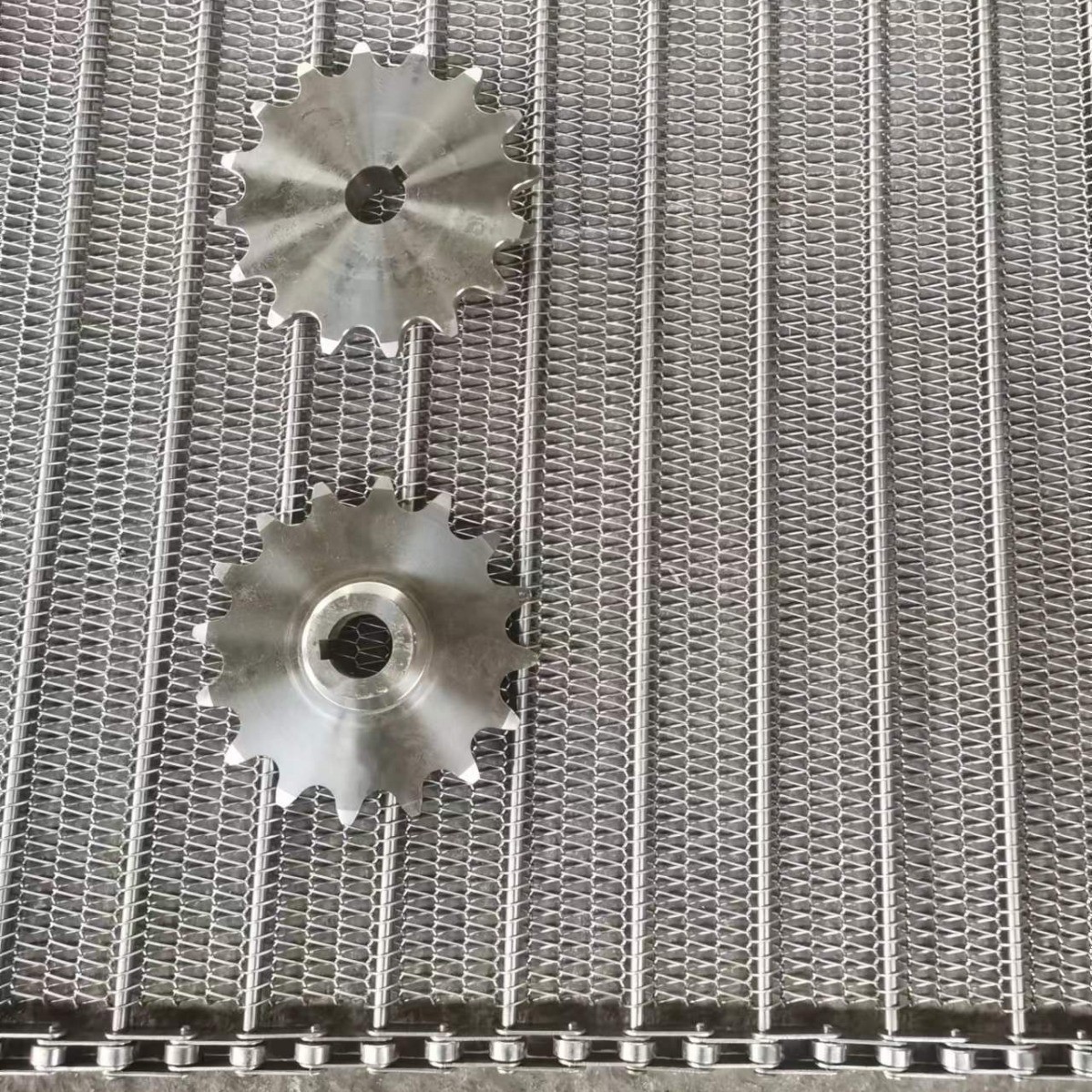 工业输送网带镀锌铁丝流水线运输带食品输送带不锈钢网带网链批发图4