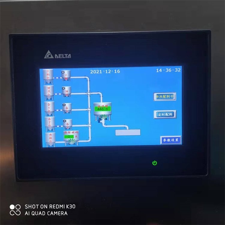 大型饲料生产加工机组 养鸡养猪饲料粉碎搅拌机 节省人力图5