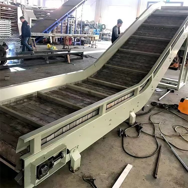 不锈钢链板提升机小型碳钢链板上料机耐高温输送机厂不锈钢爬坡机图4