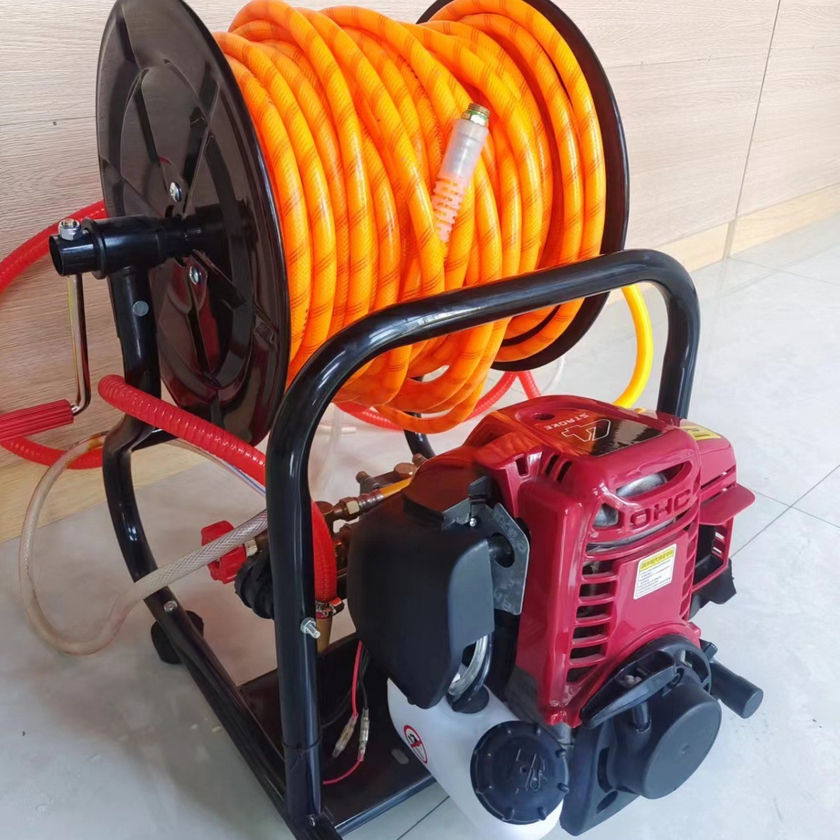 手提汽油打药机四冲程铜泵农用园林果树喷雾器消毒喷药小型喷洒机图4