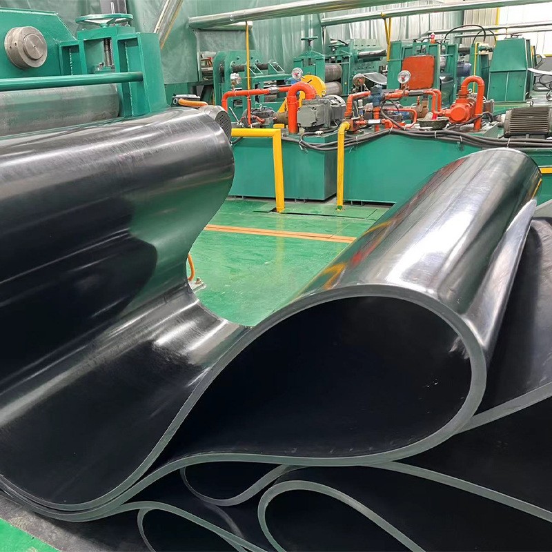 厂家直供输送带厂家矿用尼龙黑色橡胶传送带 帆布输送带耐 磨阻燃图4