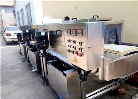 蔬菜周转筐清洗机2图2